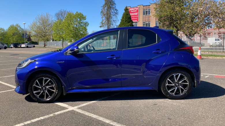 Toyota Yaris 1.5 Hybrid Design 5dr CVT Hybrid Hatchback